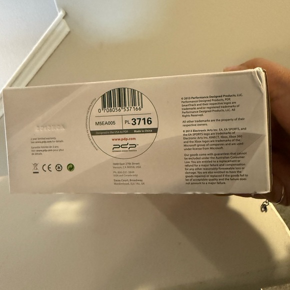 White Wired Controller for Xbox 360 - Picture 7 of 9